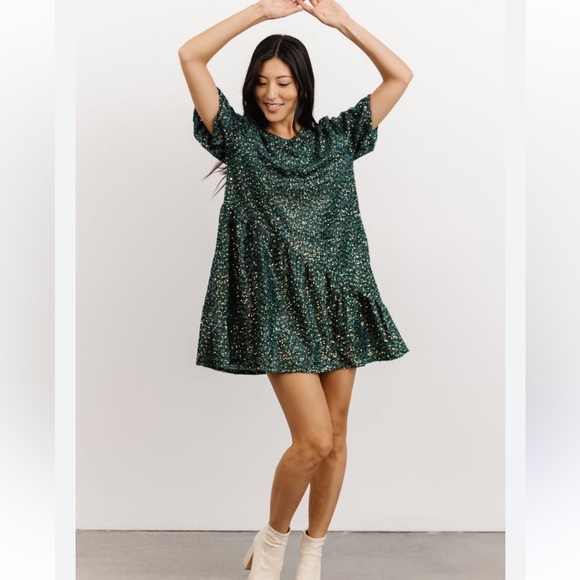 Baltic Born Dresses & Skirts - Baltic Born Emerald Sequin Dress size M